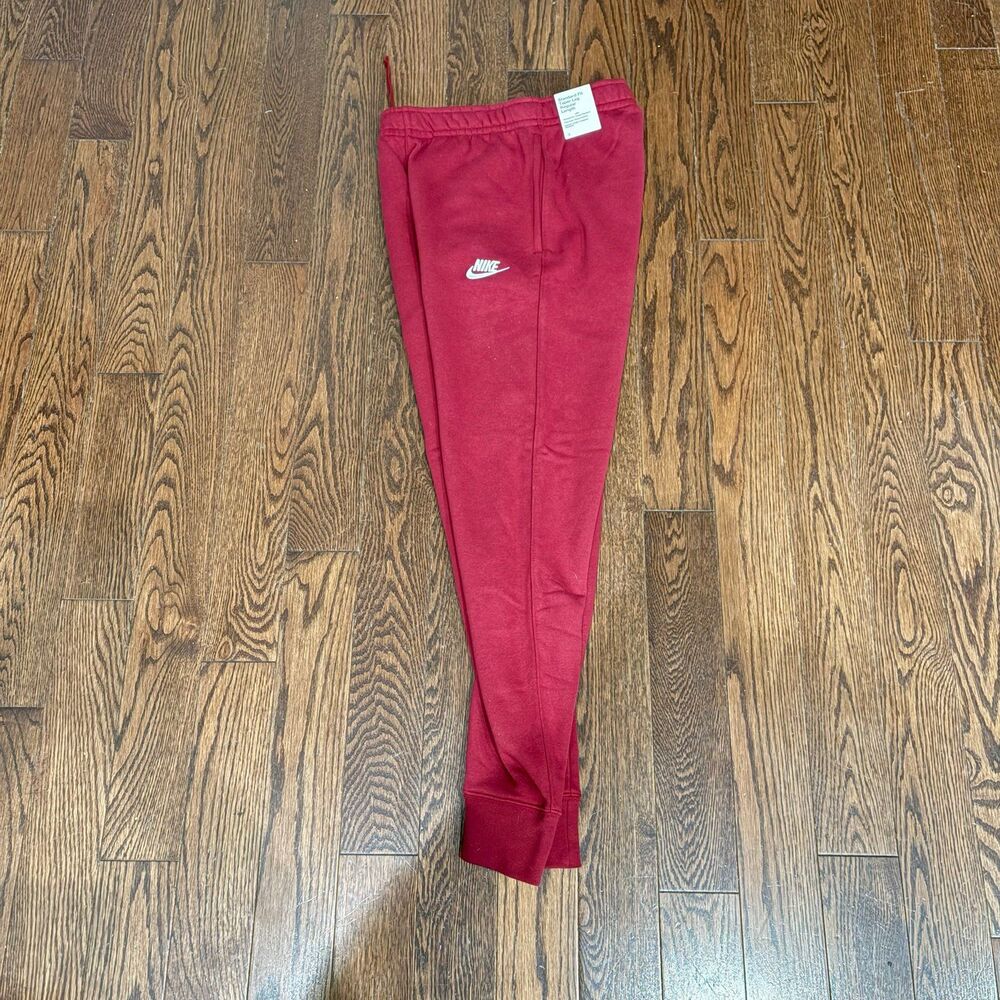 NWT {Nike} Sweatpants, XS